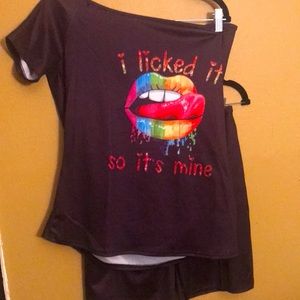 2 PC Set—- I licked it so it’s mine